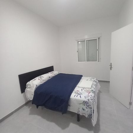 Emma Lovely Room With Private Bathroom 阿利坎特 外观 照片
