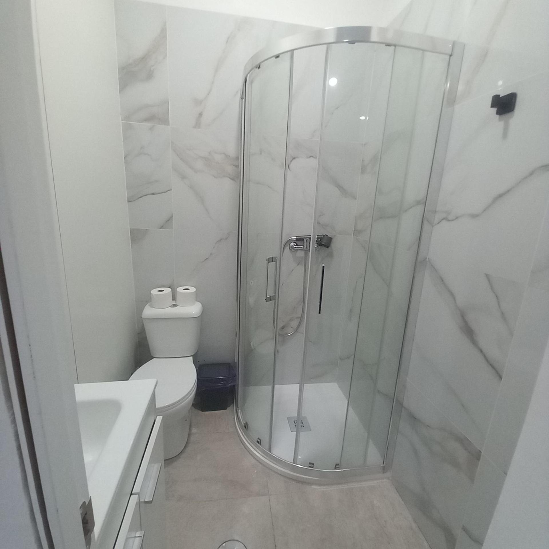 Emma Lovely Room With Private Bathroom 阿利坎特 外观 照片